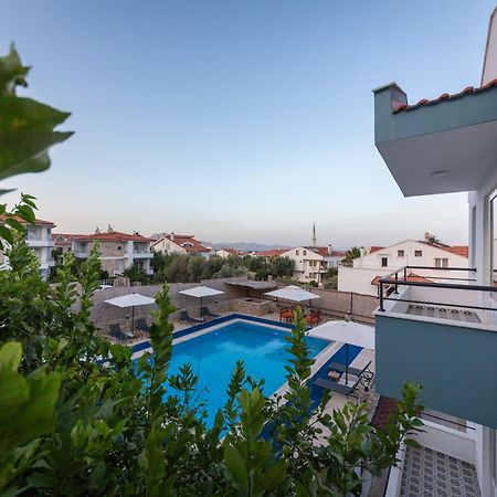 Oezguem Suite Otel Datça Buitenkant foto