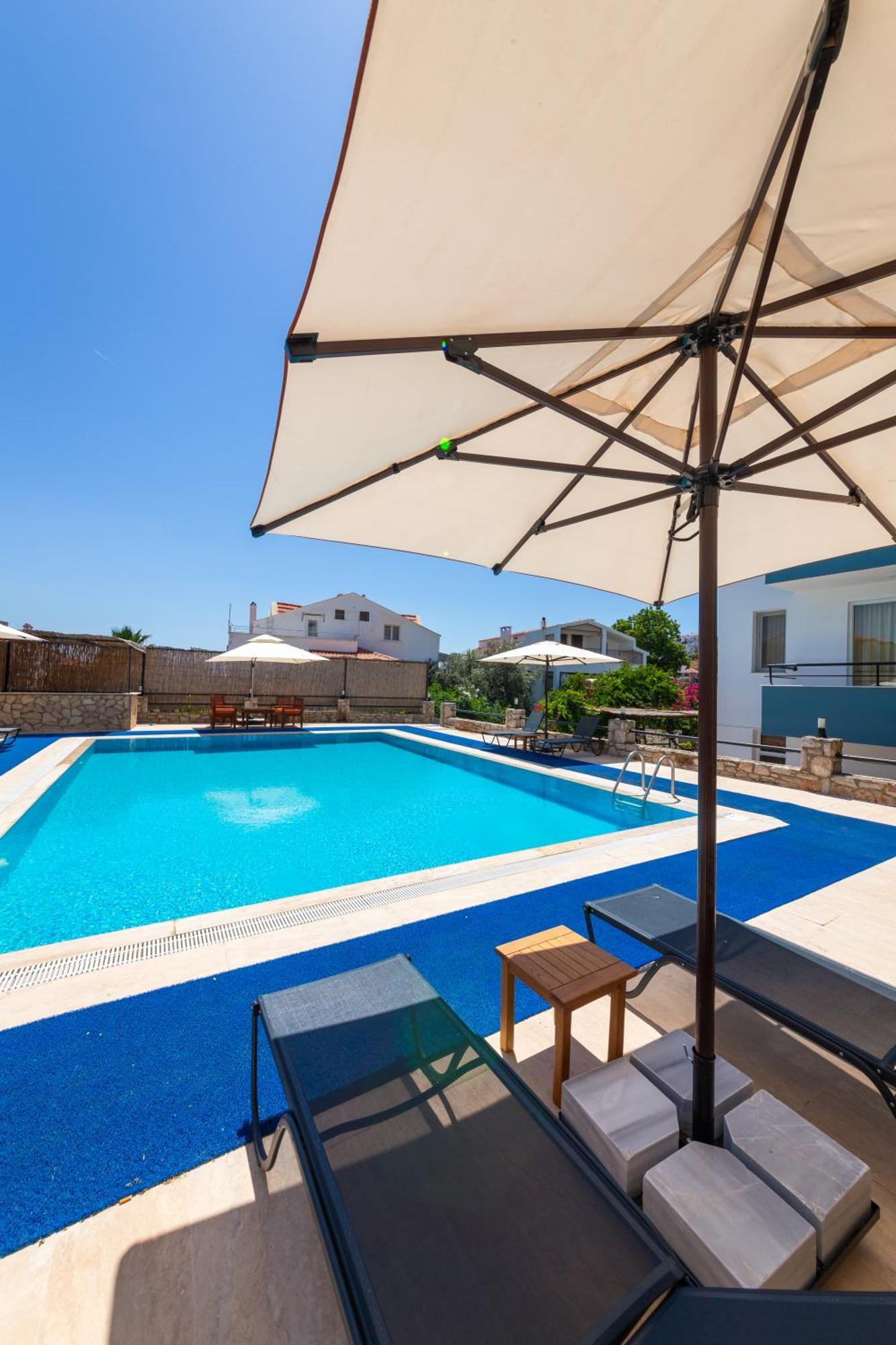 Oezguem Suite Otel Datça Buitenkant foto