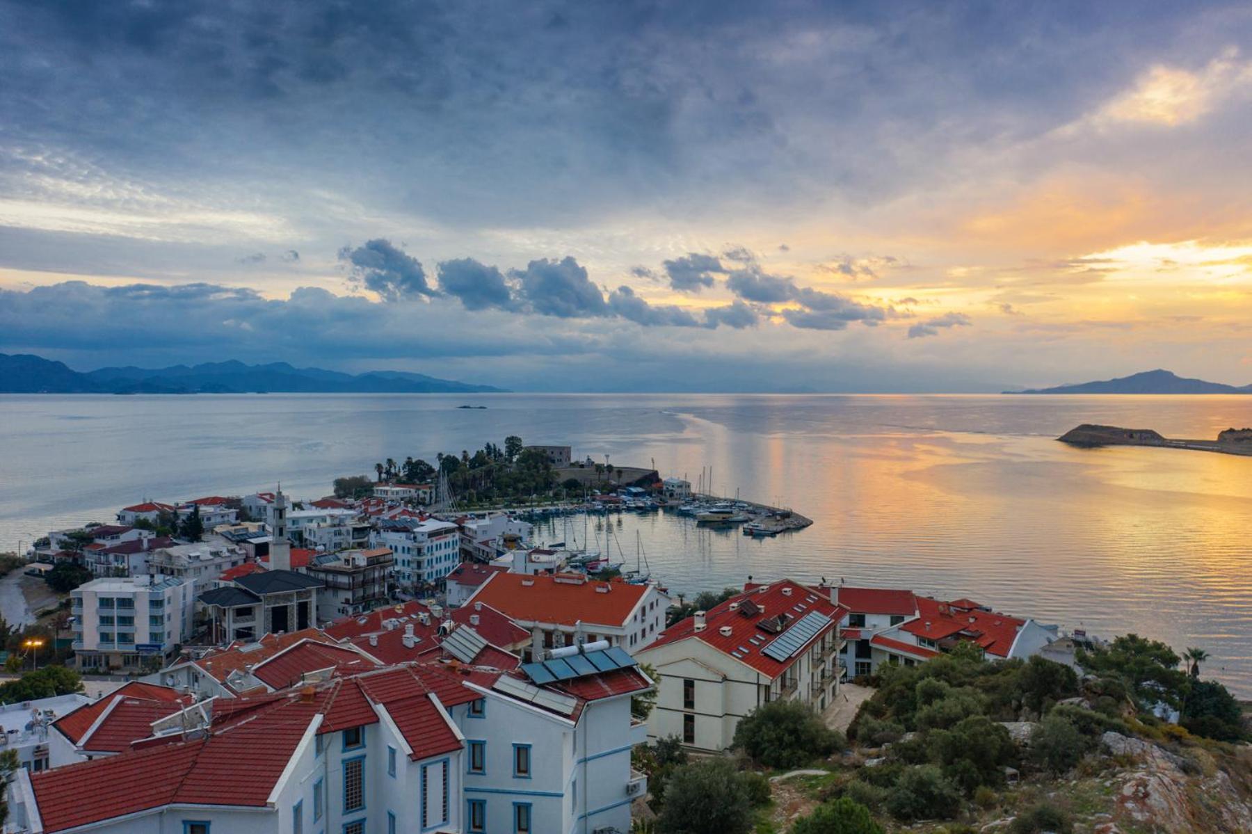 Oezguem Suite Otel Datça Buitenkant foto
