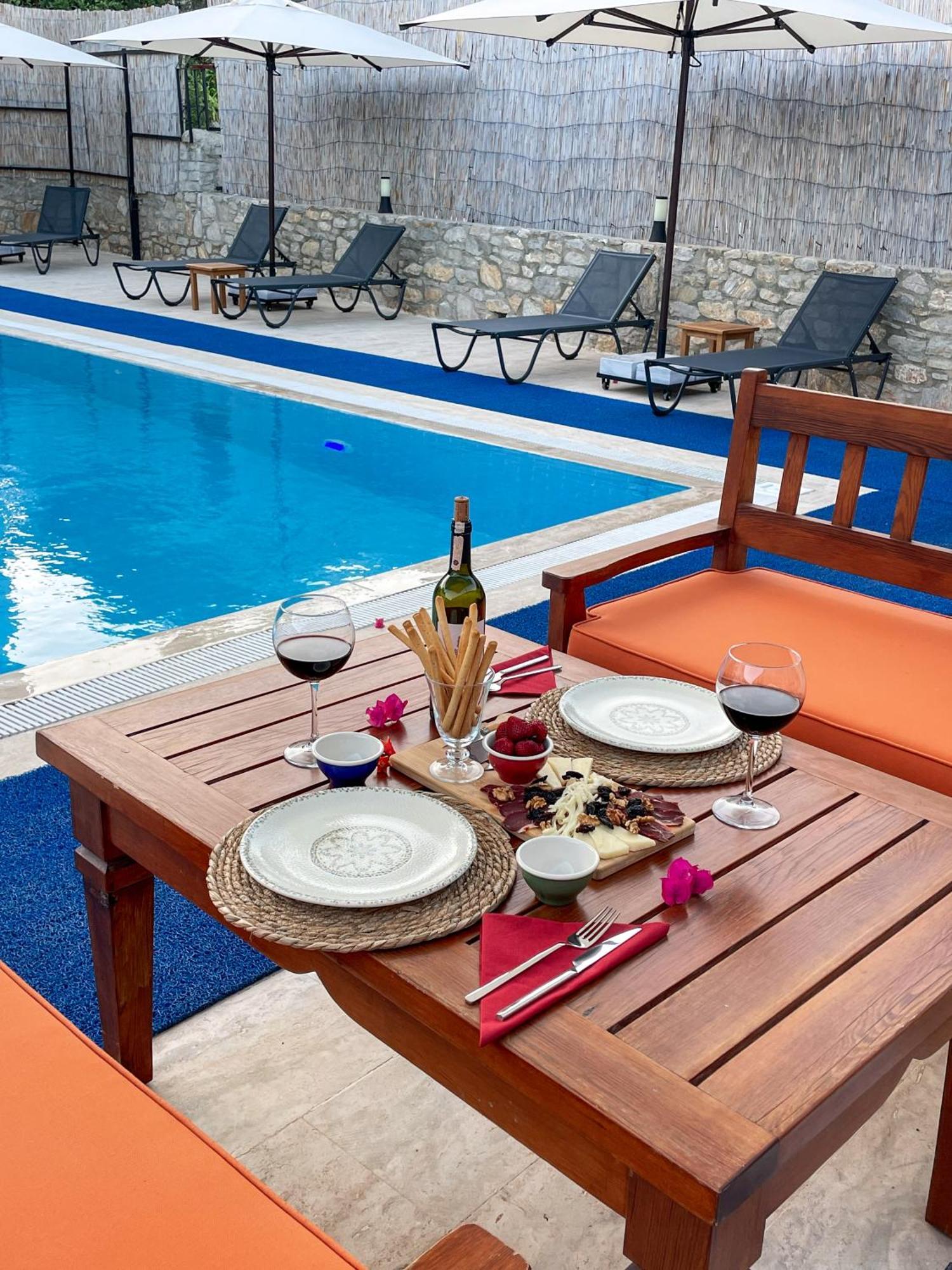 Oezguem Suite Otel Datça Buitenkant foto