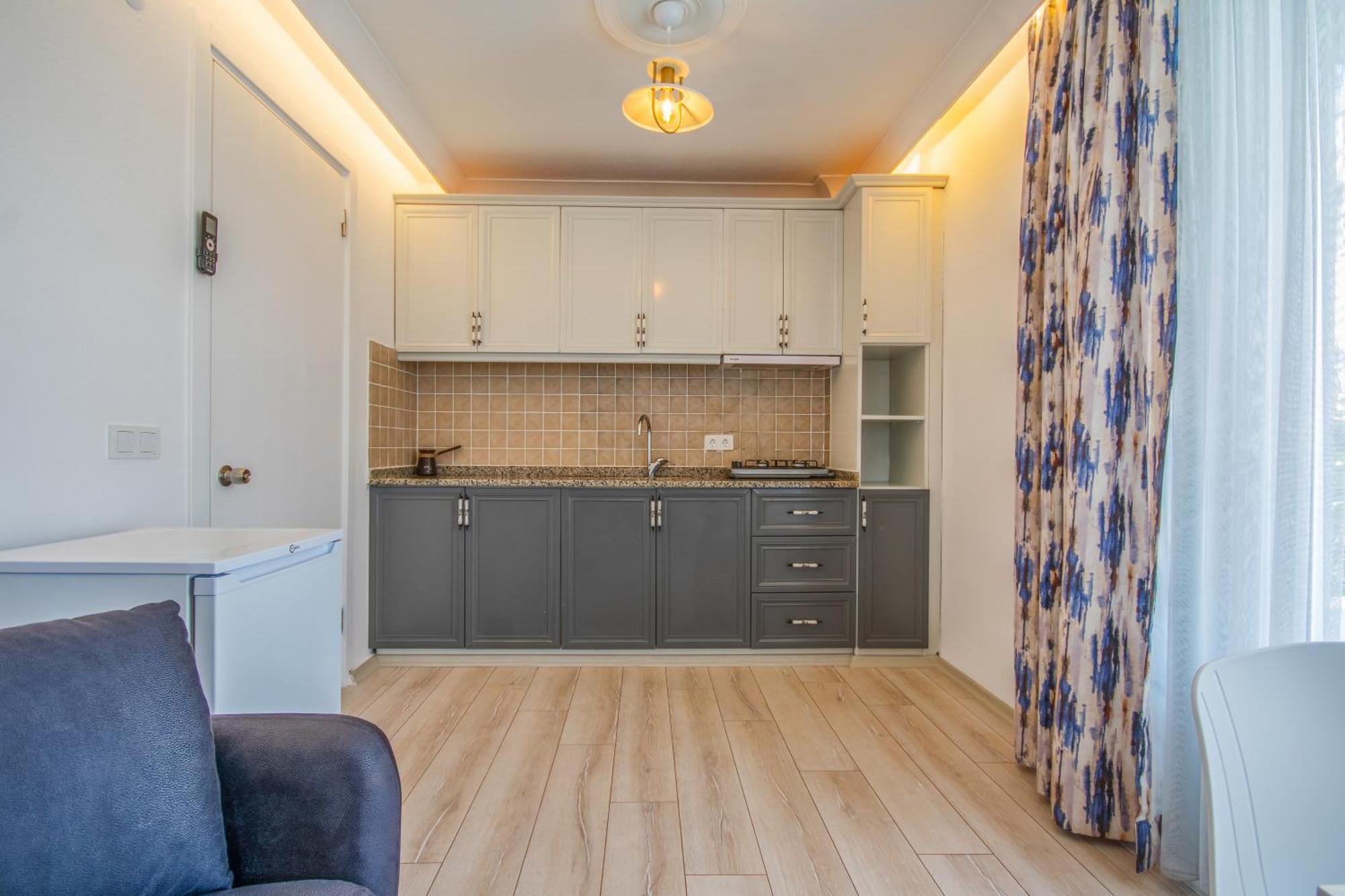 Oezguem Suite Otel Datça Buitenkant foto