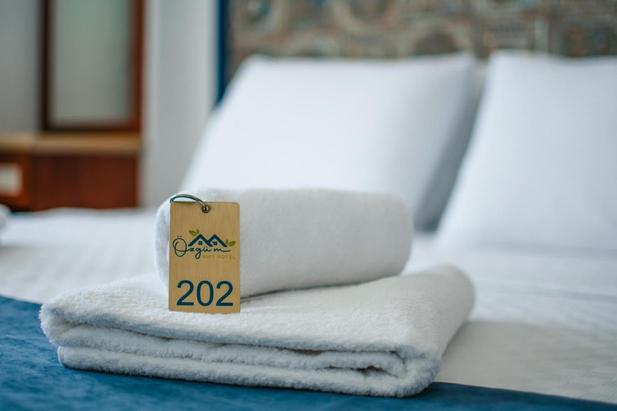 Oezguem Suite Otel Datça Buitenkant foto