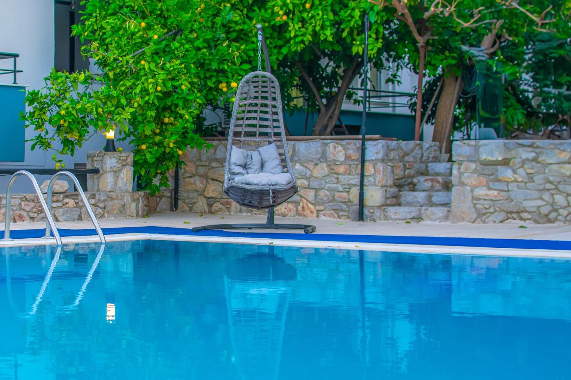 Oezguem Suite Otel Datça Buitenkant foto