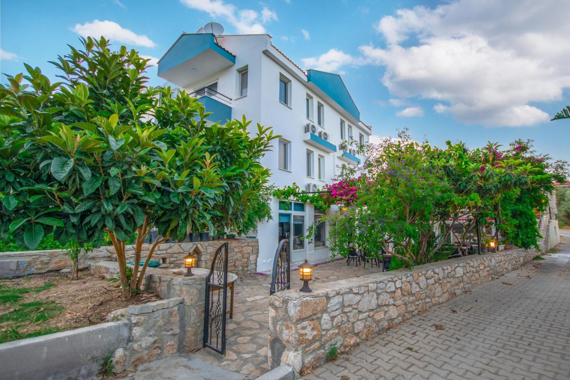 Oezguem Suite Otel Datça Buitenkant foto