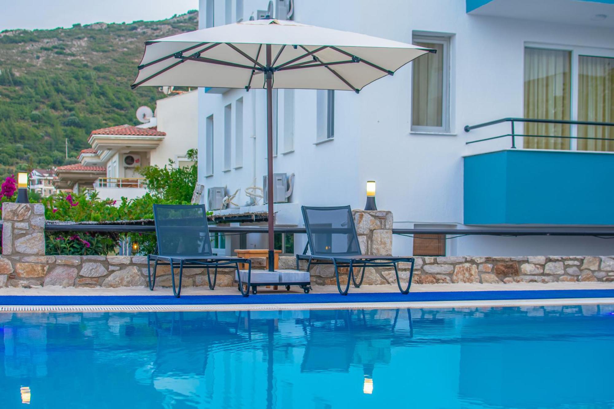 Oezguem Suite Otel Datça Buitenkant foto