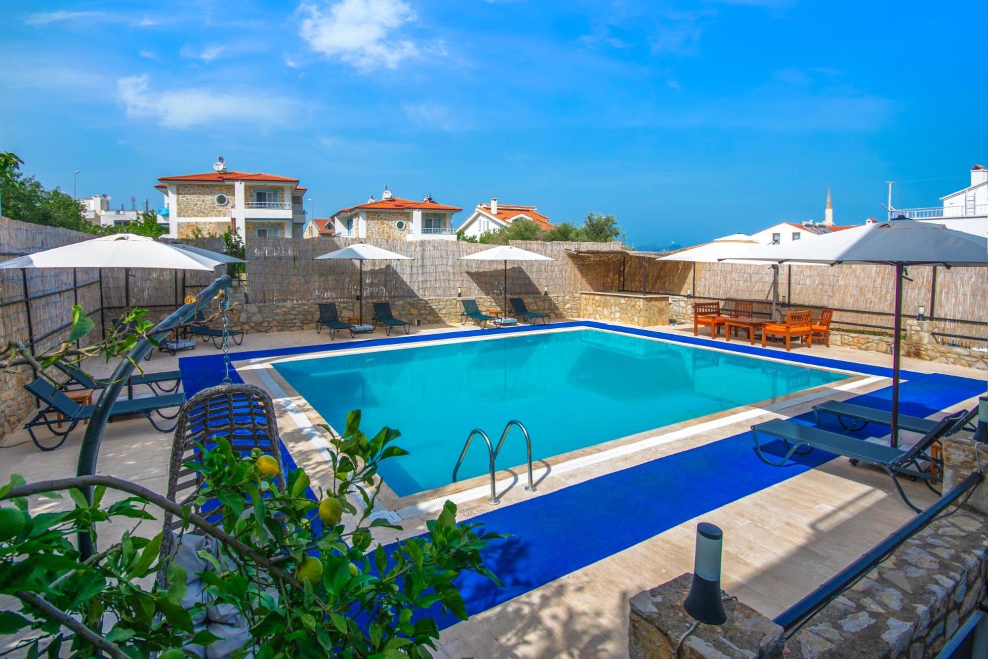 Oezguem Suite Otel Datça Buitenkant foto